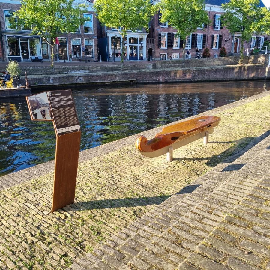Stadslogement Het Keerpunt Dokkum Luaran gambar
